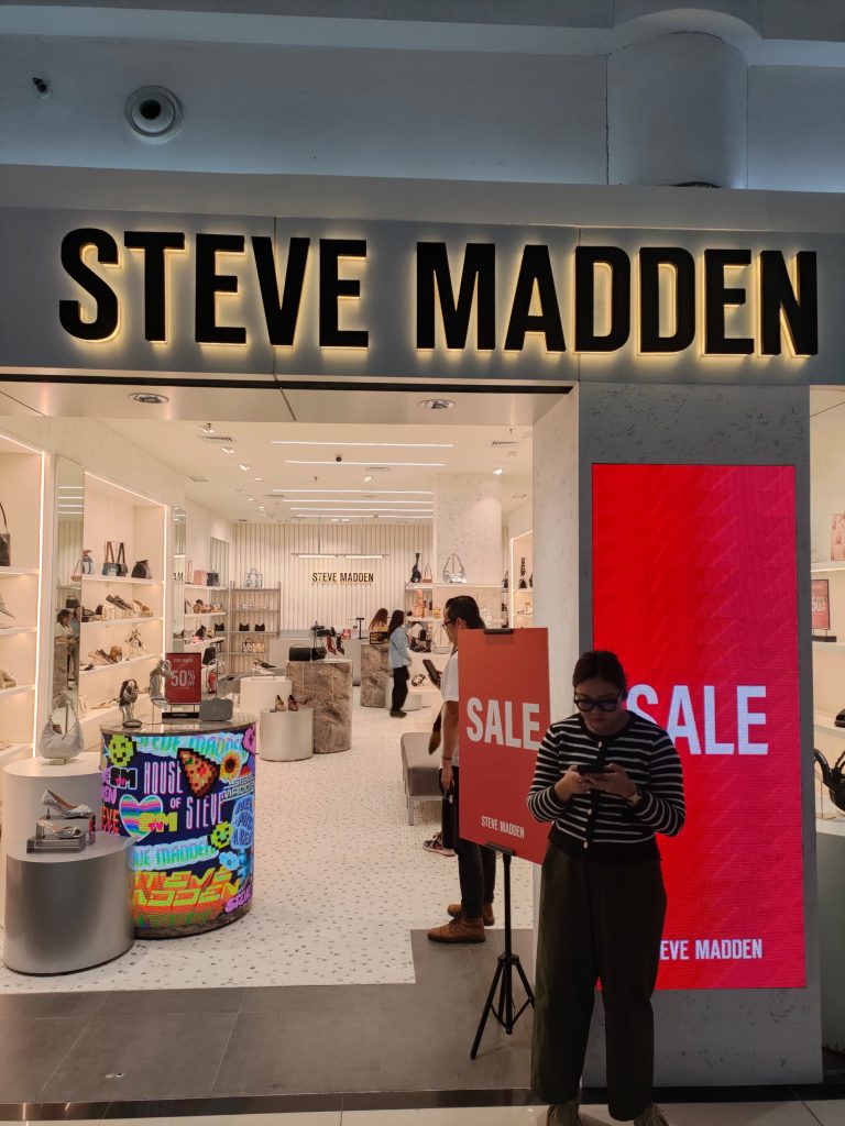 Steve madden